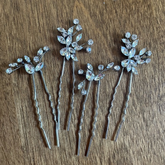 Accessories - Crystal Hair Pins Set of 4